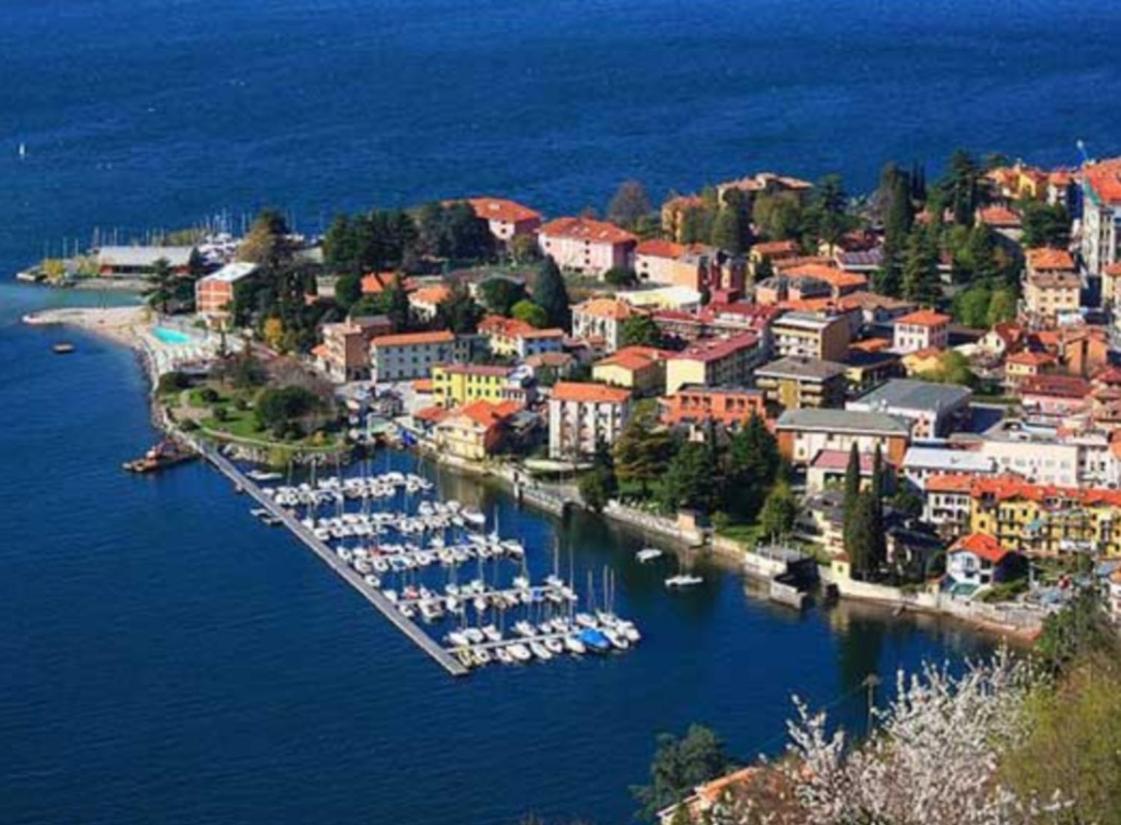 Appartamento Casa Vacanza Frankino Bellano Esterno foto